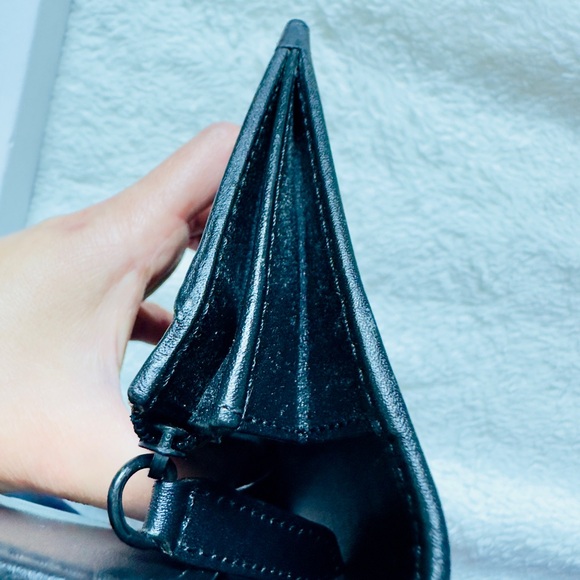 Burberry classic Check Wallet Authentic with Dust bag included - Picture 10 of 11